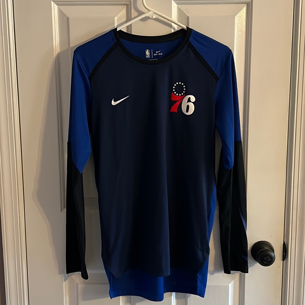 Nike NBA DRI- FIT long sleeve shirt